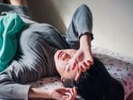 The truth about the 5-minute upside-down hair growth hack.(Pexel)