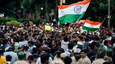 Thousands of youth continued to flock to Jantar Mantar to participate in the ongoing protest. (PTI)