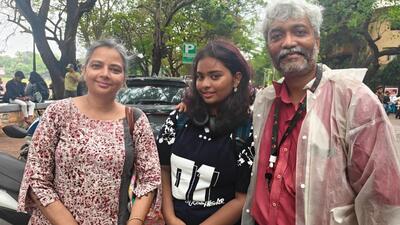 Parents rally around Gen Z protesters at Shivaji Park Parents rally around Gen Z protesters at Shivaji Park