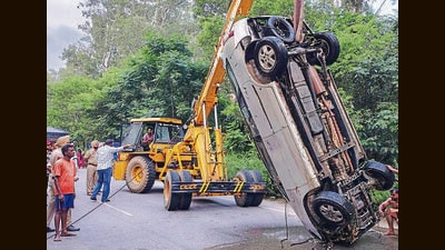 The car that plunged into the canal. (HT Photo) The car that plunged into the canal. (HT Photo)