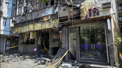 The fire in Hauz Rani claimed 23 lives. (RAJ K RAJ /HT PHOTO) The fire in Hauz Rani claimed 23 lives. (RAJ K RAJ /HT PHOTO)