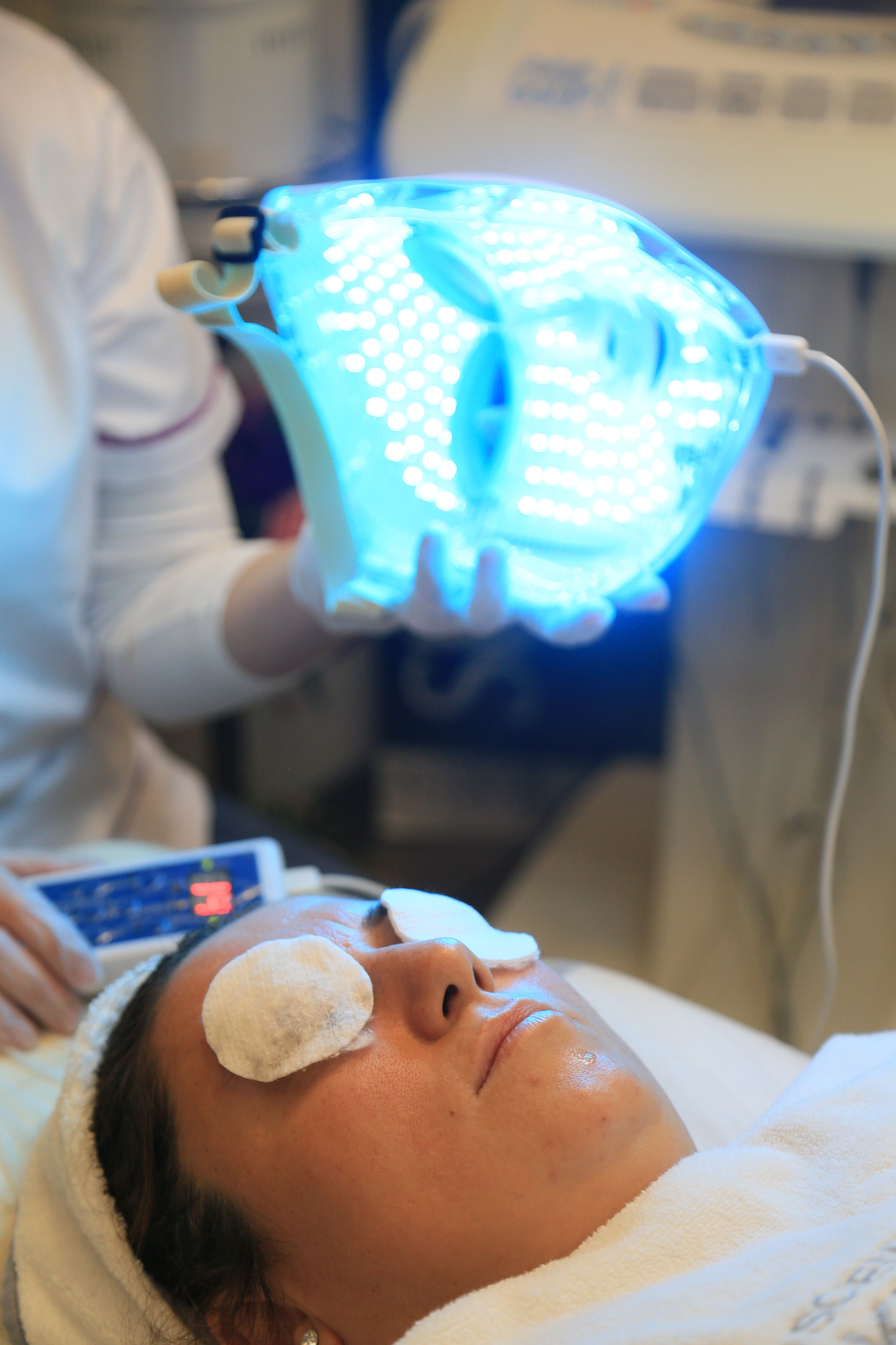 Different wavelengths of light support different skin concerns. (Pexel) Different wavelengths of light support different skin concerns. (Pexel)