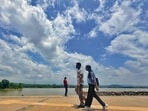 The maximum temperature remained stable at 34°C over the last two days before soaring to 36°C on Friday. (Ravi Kumar/ HT)