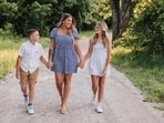 Sara Gilson, also know as Sara Duffey, was murdered by her estranged husband in Oklahoma. Following an emergency call from her son, police found both deceased from gunshot wounds.