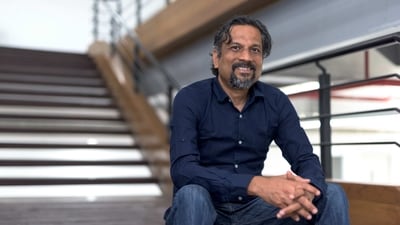 Without referring to any individual or group, Vembo stressed that his opinions are independent, and said that he will not be influenced by criticism or threats. (Image via Twitter)