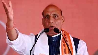 Rajnath to pay tribute to Kargil heroes at two-day anniversary event at Dras (Hindustan Times) Rajnath to pay tribute to Kargil heroes at two-day anniversary event at Dras (Hindustan Times)