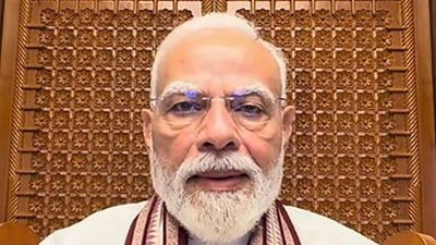 সামাজিক মাধ্যমে প্রধানমন্ত্রী নরেন্দ্র মোদী এবং কেন্দ্রীয় মন্ত্রী পীযূষ গোয়েলের নামে ছড়িয়ে পড়া কয়েকটি ভিডিওকে ভুয়ো বলে জানিয়েছে প্রেস ইনফরমেশন ব্যুরো (@narendramodi)