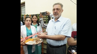 Punjab health minister Dr Balbir Singh inaugurating an Aam Aadmi Clinic at Vikas Nagar in Patiala on Saturday. (HT) Punjab health minister Dr Balbir Singh inaugurating an Aam Aadmi Clinic at Vikas Nagar in Patiala on Saturday. (HT)