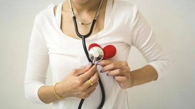 People can significantly reduce their risk of a sudden heart attack by following these lifestyle habits. (Pexel) People can significantly reduce their risk of a sudden heart attack by following these lifestyle habits. (Pexel)