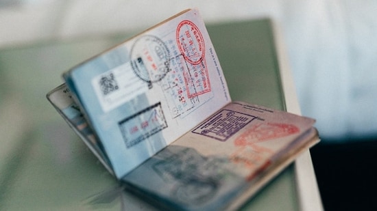 US visa restrictions expand to immediate families of cybercriminals.