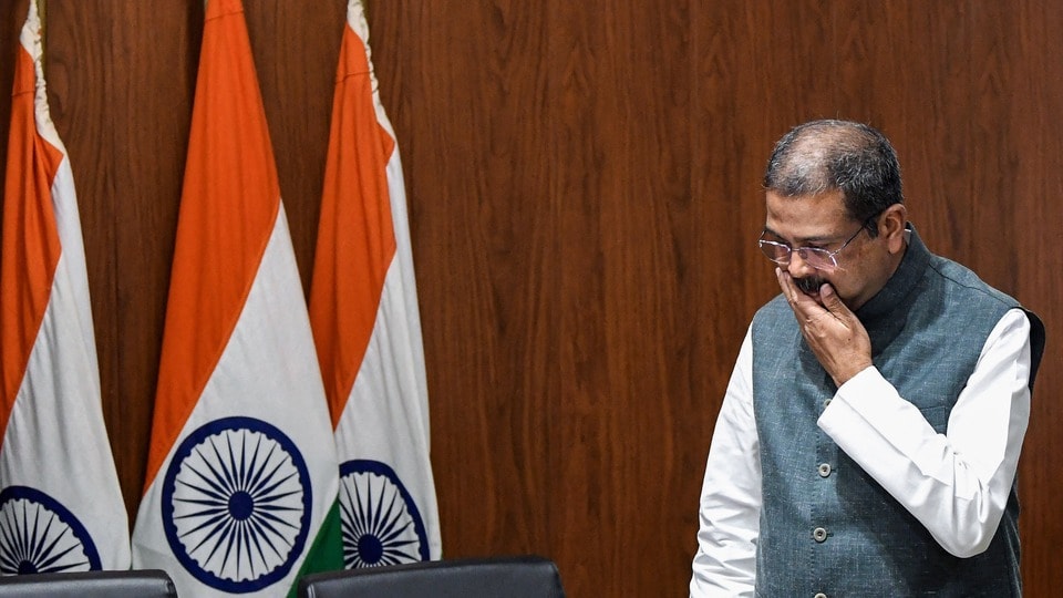 চারটি কারণে ইস্তফা দিচ্ছেন বলে জানালেন কেন্দ্রীয় শিক্ষামন্ত্রী ধর্মেন্দ্র প্রধান। (ফাইল ছবি, সৌজন্যে এএনআই)