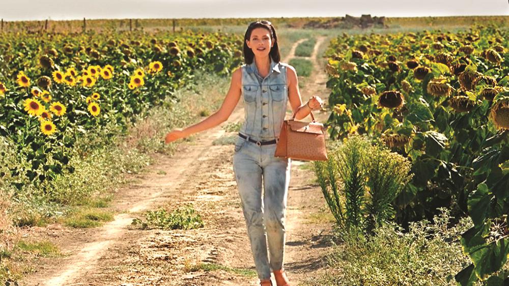 Kalki Koechlin played Natasha in Zindagi Na Milegi Dobara Kalki Koechlin played Natasha in Zindagi Na Milegi Dobara