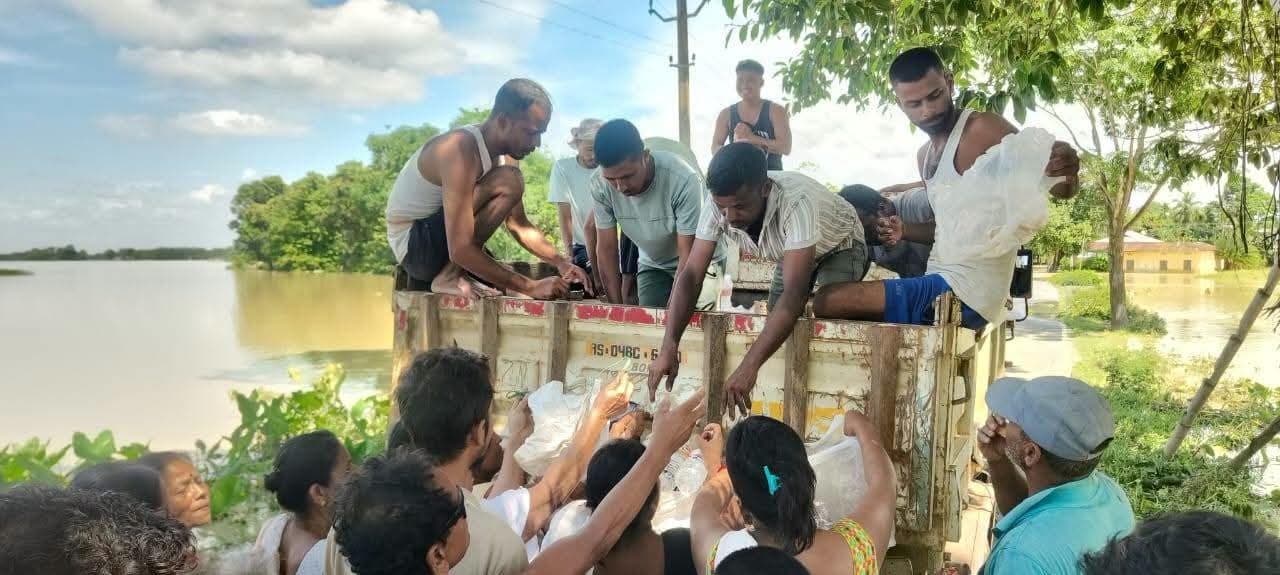 The Indian Army and the Indian Air Force (IAF) are also assisting the state government in its relief operations. (HT Sourced Photo) The Indian Army and the Indian Air Force (IAF) are also assisting the state government in its relief operations. (HT Sourced Photo)