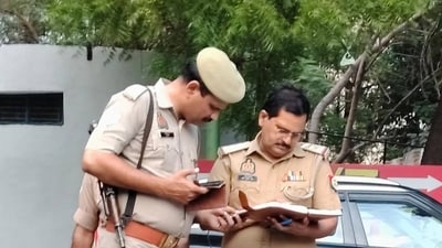 The police team found injury marks on the woman's head and neck caused by a sharp weapon. (Actor/Sakib Ali/Hindustan Times)