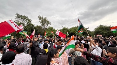 Several students from Pune who had joined the protest at Jantar Mantar, Delhi, recounted their experience. (HT)