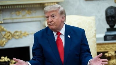 President Donald Trump issued an announcement last September imposing a $100,000 fee to obtain a new H-1B visa. (Data map/Bloomberg)