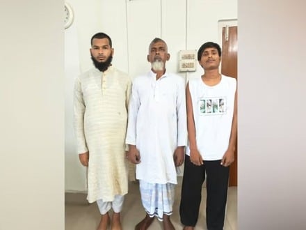 ধুবড়ি, চিরাং এবং বরপেটা জেলায় একযোগে অভিযান চালিয়ে পাকিস্তান-ভিত্তিক শাহজাদ ভাট্টি নেটওয়ার্ক (এসবিএন)-এর সঙ্গে যুক্ত থাকার অভিযোগে তিন সন্দেহভাজনকে গ্রেফতার করা হয়েছে। 