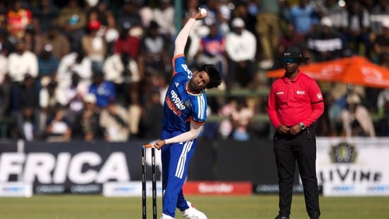 Mayank Yadav picked up 3/29. The best figures in the match.(AP)