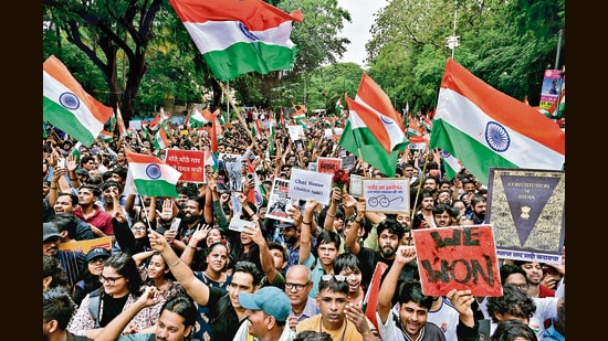 For many protesters at Shivaji Park on Sunday, Dharmendra Pradhan’s resignation was only a symbolic victory in the struggle to fix government accountability over systemic failures (Anshuman Poyrekar/HT Photo)