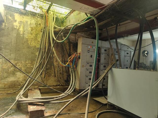 The basement of the Civil Hospital in Sector 10-A, Gurugram, as seen on July 10, two days after the flooding. (HT Photo) The basement of the Civil Hospital in Sector 10-A, Gurugram, as seen on July 10, two days after the flooding. (HT Photo)