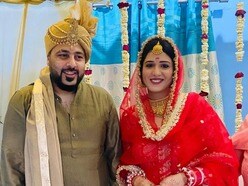 ডিভোর্সের পথে বাদশা ও ইশা রিখি?