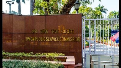 According to global surveys, India’s bureaucratic red tape has been historically rated as one of the most suffocating in Asia. While corruption may empirically appear to be the biggest issue, the lack of defined KPIs for civil servants is a much bigger problem. (Shutterstock)