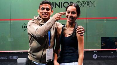 File photo of India’s Anahat Singh, the new world junior girls’ squash champion, with her mentor Saurav Ghosal. (HT Photo)