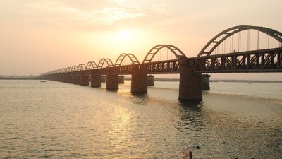 గోదావరి (ఫైల్ ఫొటో) గోదావరి (ఫైల్ ఫొటో)