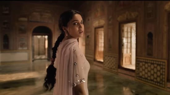 ఓటీటీలోకి ఎమోషనల్ హిట్ మూవీ- 8.2 రేటింగ్- తాత ప్రేమ కోసం పాకిస్థాన్ వెళ్లే మనవడు- థియేటర్లలో ఏడ్చిన ఆడియెన్స్!
