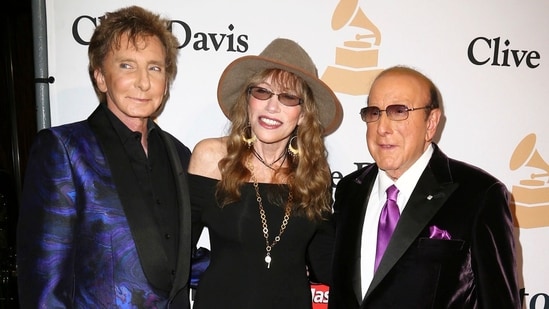 Singer Carly Simon revealed her Parkinson's disease diagnosis at 81, describing her struggles with mobility and health. She shared her experience with joint issues, treatment plans, and thanked her support system while acknowledging the unpredictable nature of the disease.