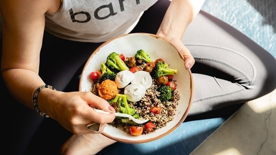 Neurologist reveals the everyday foods that can help protect your brain as you age.
