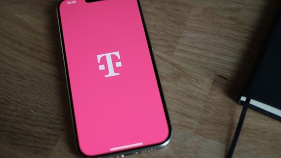 T-Mobile down.