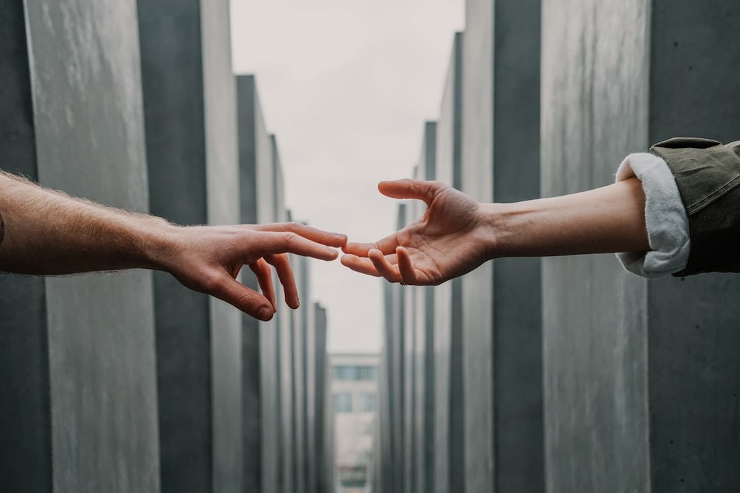 The expert advises observing their behaviour towards those they perceive to have less power. (Unsplash) The expert advises observing their behaviour towards those they perceive to have less power. (Unsplash)