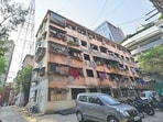 Mumbai, India - April 7, 2025:Century Staff Quarters (Bawan Chawl) at Worli in Mumbai, India, on Monday, April 7, 2025. (Photo by Anshuman Poyrekar/ Hindustan Times) (Hindustan Times)