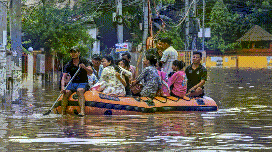The flood-affected districts of Assam include: Sivasagar, Golaghat, Charaideo, Jorhat, Nagaon, and Kamrup (Metropolitan).