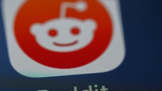 Is Reddit’s server down? Thousands report app not working amid widespread issues
