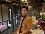 Kunal Kapur is a graduate of the Institute of Hotel Management.