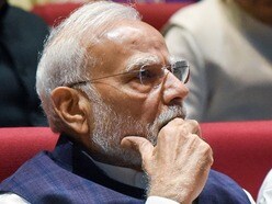 নরেন্দ্র মোদী এবং দেশের নিরাপত্তা বাহিনীকে উদ্দেশ্য করে আপত্তিকর ও অশালীন মন্তব্যের অভিযোগে একাধিক এক্স অ্যাকাউন্টকে নোটিস পাঠিয়েছে দিল্লি পুলিশ। 