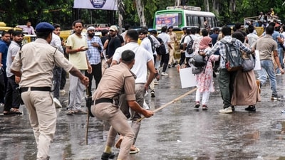 Police personnel carry out a lathi charge on protesters. Several NDA-ruled states have begun withdrawing police cases filed against student protesters (Image for representation) (ANI)