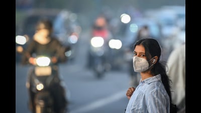 Shivajinagar exceeded the annual standard in recent years and Lohegaon remained close to the limit. (HT) Shivajinagar exceeded the annual standard in recent years and Lohegaon remained close to the limit. (HT)