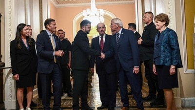 Ukrainian President Volodymyr Zelensky, who is in Washington, went to the US Capitol and watched the vote on the bill from the Senate gallery. (AFP) Ukrainian President Volodymyr Zelensky, who is in Washington, went to the US Capitol and watched the vote on the bill from the Senate gallery. (AFP)