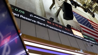The Federal Reserve maintained interest rates at 3.5%-3.75% despite a 9-3 vote reflecting concerns over inflation. (Bloomberg) The Federal Reserve maintained interest rates at 3.5%-3.75% despite a 9-3 vote reflecting concerns over inflation. (Bloomberg)