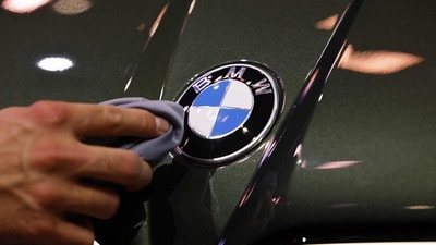 BMW LayOffs: బీఎండబ్ల్యూలో 8 వేల ఉద్యోగాల కోత.. ఆటోమొబైల్ రంగంపై ఆర్థిక మందగమన ప్రభావం (AFP) BMW LayOffs: బీఎండబ్ల్యూలో 8 వేల ఉద్యోగాల కోత.. ఆటోమొబైల్ రంగంపై ఆర్థిక మందగమన ప్రభావం (AFP)