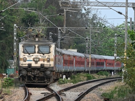తిరుపతి - నాగర్‌సోల్ మధ్య ప్రత్యేక రైళ్లు