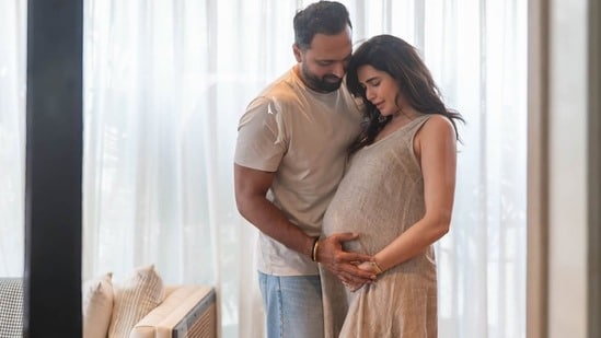 గురు పౌర్ణమి రోజే బాబుకు జన్మనిచ్చిన టీవీ నటి.. 42 ఏళ్ల వయసులో తొలిసారి తల్లయిన కరిష్మా