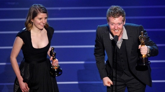 Irish artist Glen Hansard, known for his Oscar-winning song, died at 56 following a motorcycle crash in Dublin.