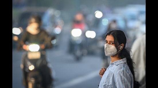 Shivajinagar exceeded the annual standard in recent years and Lohegaon remained close to the limit. (HT)
