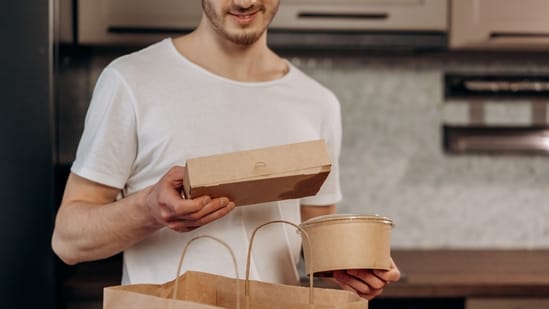 Read more to find out ways to make healthier choices while ordering takeaway.