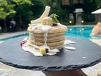 Chef Saloni Kukreja shares a recipe for soft, protein-packed banana, oat, and Greek yoghurt pancakes. 