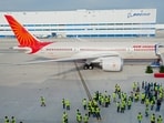 An Air India pilot reported a fault in the fuel control switch of a Boeing 787-8 aircraft.